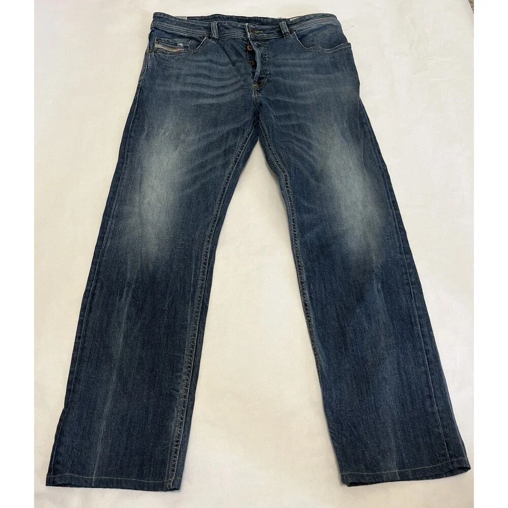 DIESEL Men's Larkee Relaxed Jeans Italy Button Fly Stretch Straight Leg 34x30